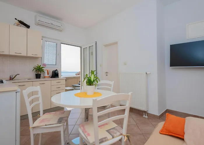 Cozy In With Kitchen Будинок відпочинку *