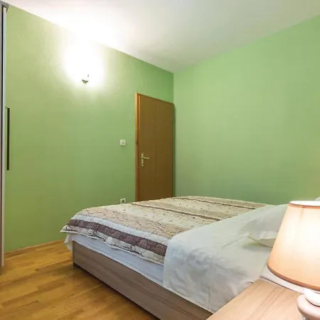 Cozy In With Kitchen Makarska